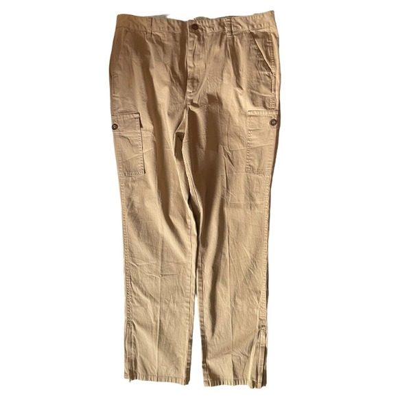 L. L. Bean Classic Fit Cargo Utility Khaki Pants Size 16 - Picture 3 of 11
